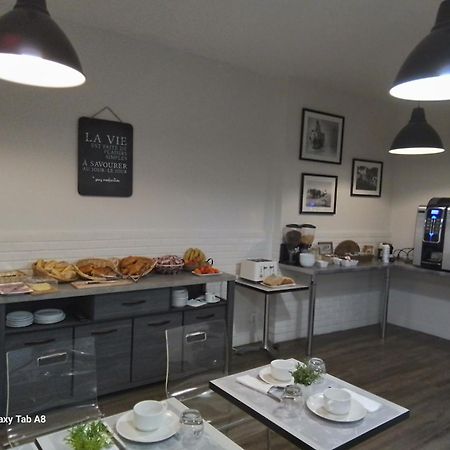 Hotel Le Vauban Carentan Zewnętrze zdjęcie